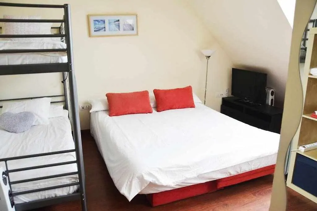 Appartement Serraneu Studio Con Parking Privado