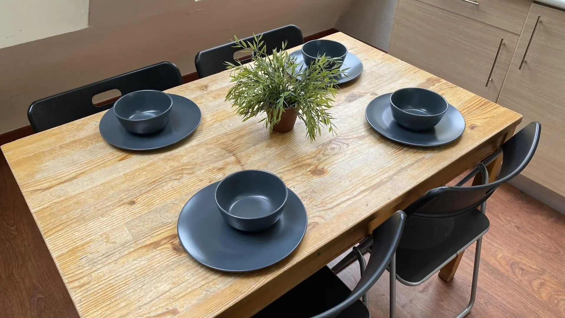 Serraneu Studio Con Parking Privado Appartement